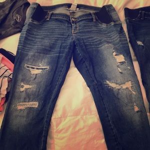 Maternity skinny jeans